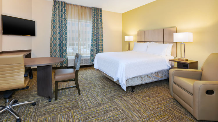 Candlewood Suites NE Downtown Room