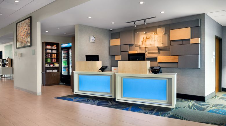 <b>Holiday Inn Express Lake Park Exterior</b>. Images powered by <a href="https://www.leonardoworldwide.com/" title="Leonardo Worldwide" target="_blank">Leonardo</a>.