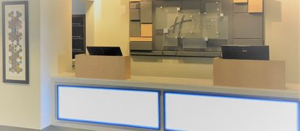 Holiday Inn Express Lobby