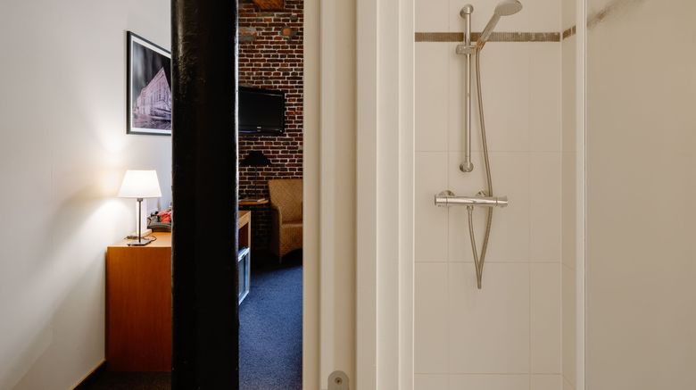 <b>Ghent River Hotel Room</b>. Images powered by <a href="https://www.leonardoworldwide.com/" title="Leonardo Worldwide" target="_blank">Leonardo</a>.