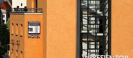 Hotel Theresientor Exterior