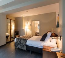 Hotel de Flandre Room