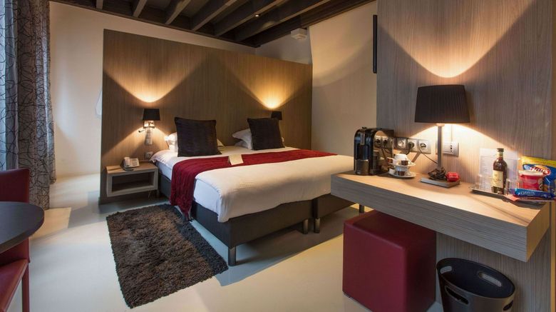 <b>Hotel de Flandre Room</b>. Images powered by <a href="https://www.leonardoworldwide.com/" title="Leonardo Worldwide" target="_blank">Leonardo</a>.