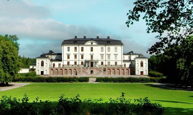 Rosersbergs Slottshotell Exterior