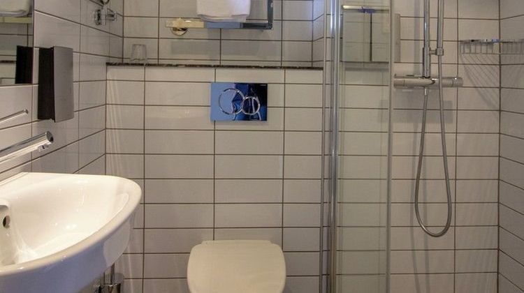 Hotel Lovik Room