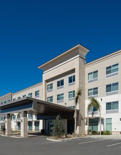 Holiday Inn Express & Suites Murrieta