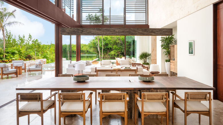 <b>Rosewood Mayakoba Lobby</b>. Images powered by <a href="https://www.leonardoworldwide.com/" title="Leonardo Worldwide" target="_blank">Leonardo</a>.
