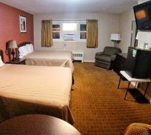 Red Carpet Inn Room