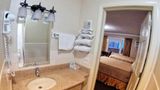 Red Carpet Inn Room