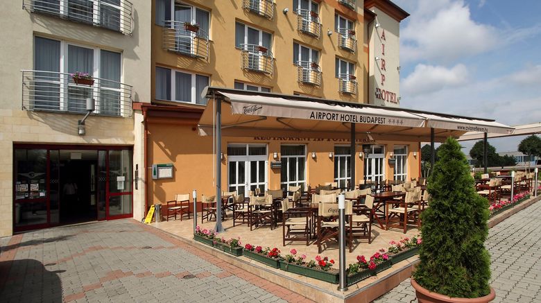 <b>Airport Hotel Budapest Exterior</b>. Images powered by <a href="https://www.leonardoworldwide.com/" title="Leonardo Worldwide" target="_blank">Leonardo</a>.
