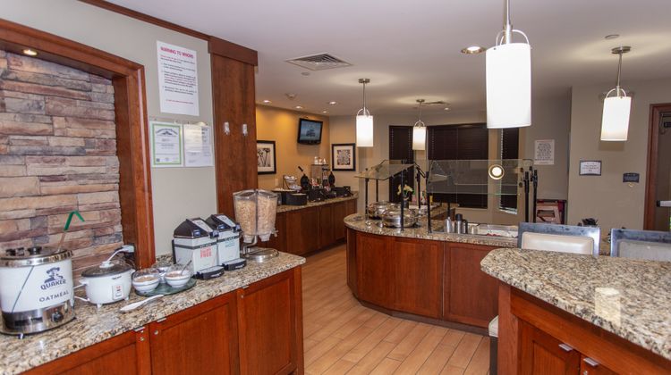 Staybridge Suites Bowling Green Restaurant
