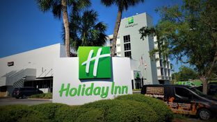 Holiday Inn University Center