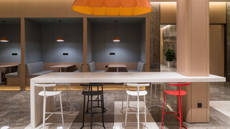 <b>Holiday Inn Express Dongguan Marina Bay Restaurant</b>. Images powered by <a href="https://www.leonardoworldwide.com/" title="Leonardo Worldwide" target="_blank">Leonardo</a>.