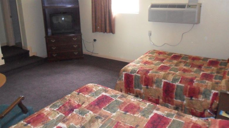 <b>Red Carpet Inn Room</b>. Images powered by <a href="https://www.leonardoworldwide.com/" title="Leonardo Worldwide" target="_blank">Leonardo</a>.