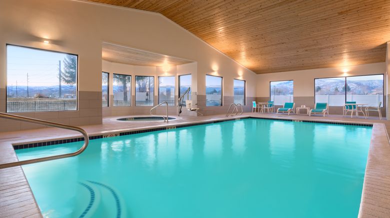 <b>Holiday Inn Express Pool</b>. Images powered by <a href="https://www.leonardoworldwide.com/" title="Leonardo Worldwide" target="_blank">Leonardo</a>.
