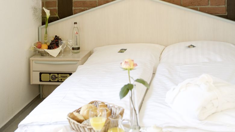 <b>Hotel & Restaurant Brackstedter Muehle Room</b>. Images powered by <a href="https://www.leonardoworldwide.com/" title="Leonardo Worldwide" target="_blank">Leonardo</a>.