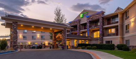 Holiday Inn Express & Suites Gunnison Exterior