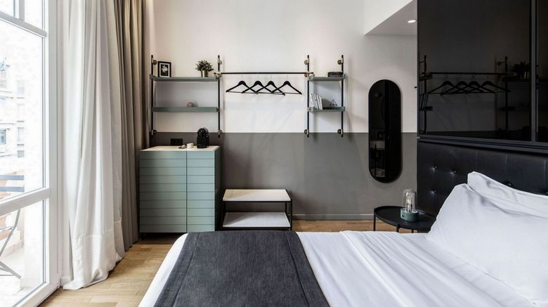 <b>The Modernist Thessaloniki Room</b>. Images powered by <a href="https://www.leonardoworldwide.com/" title="Leonardo Worldwide" target="_blank">Leonardo</a>.