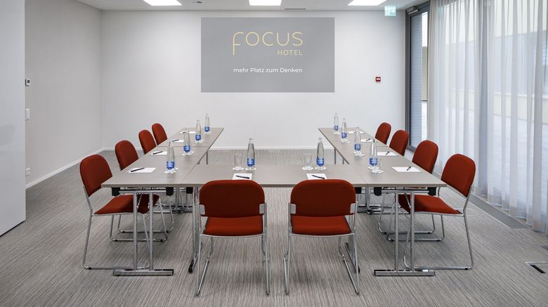 <b>Focus Hotel Sursee Meeting</b>. Images powered by <a href="https://www.leonardoworldwide.com/" title="Leonardo Worldwide" target="_blank">Leonardo</a>.