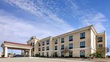 Holiday Inn Express Hotel & Suites Exterior
