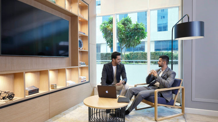 Holiday Inn Express OMR Thoraipakkam Lobby
