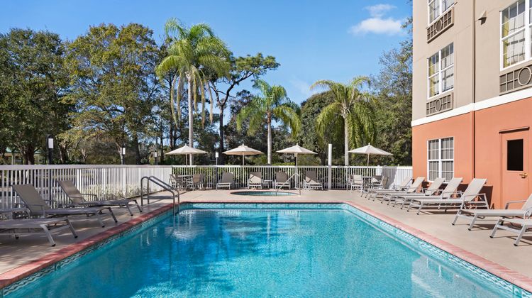 Holiday Inn Express & Suites I-75 Pool