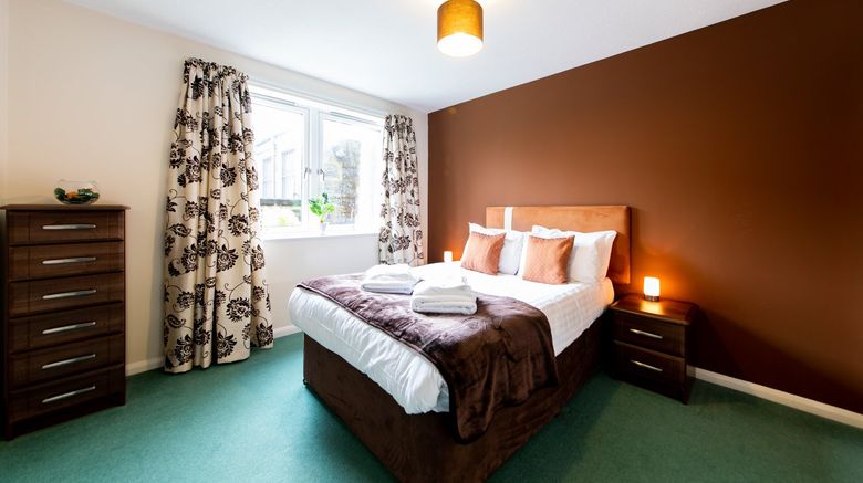 <b>The Spires Serviced Apartments Aberdeen Room</b>. Images powered by <a href="https://www.leonardoworldwide.com/" title="Leonardo Worldwide" target="_blank">Leonardo</a>.