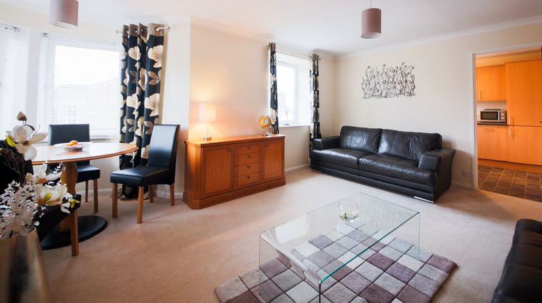 <b>The Spires Serviced Apartments Aberdeen Room</b>. Images powered by <a href="https://www.leonardoworldwide.com/" title="Leonardo Worldwide" target="_blank">Leonardo</a>.