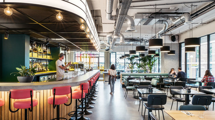 The Social Hub Amsterdam West Restaurant