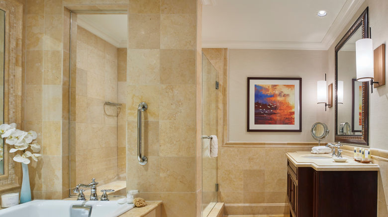 <b>Cheeca Lodge & Spa Room</b>. Images powered by <a href="https://www.leonardoworldwide.com/" title="Leonardo Worldwide" target="_blank">Leonardo</a>.