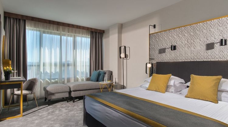 Rosslyn Central Park Hotel Suite