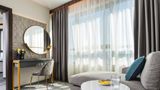 Rosslyn Central Park Hotel Suite