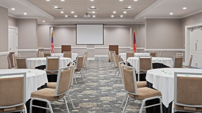 <b>Holiday Inn Hotel & Conference Center Ballroom</b>. Images powered by <a href="https://www.leonardoworldwide.com/" title="Leonardo Worldwide" target="_blank">Leonardo</a>.