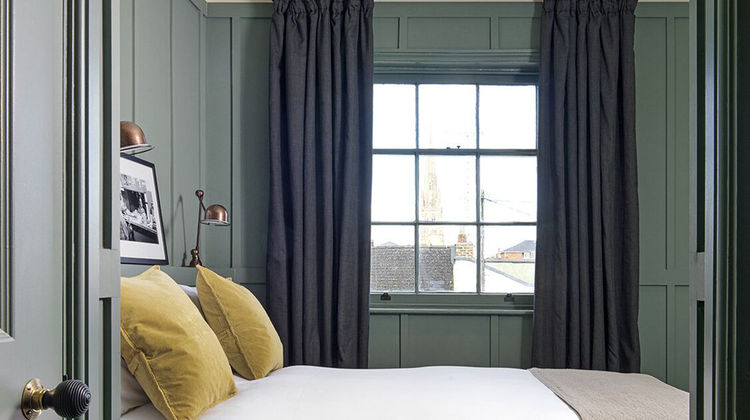 The George by Cult Hotels Room