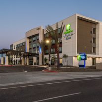 Holiday Inn Express & Stes Happy Valley