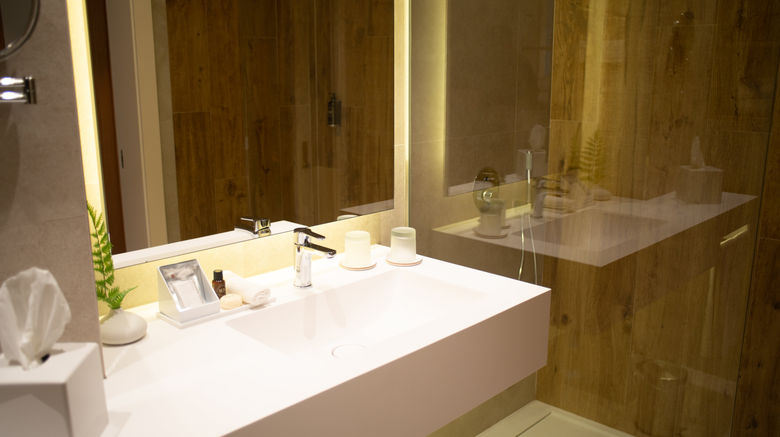 <b>Hotel Quinta da Marinha Resort Room</b>. Images powered by <a href="https://www.leonardoworldwide.com/" title="Leonardo Worldwide" target="_blank">Leonardo</a>.