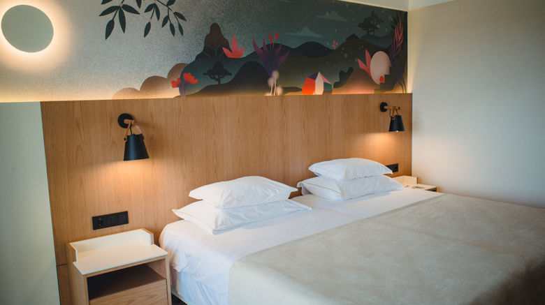 <b>Hotel Quinta da Marinha Resort Room</b>. Images powered by <a href="https://www.leonardoworldwide.com/" title="Leonardo Worldwide" target="_blank">Leonardo</a>.