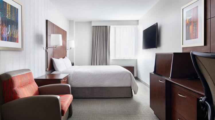 Club Quarters in San Francisco Room