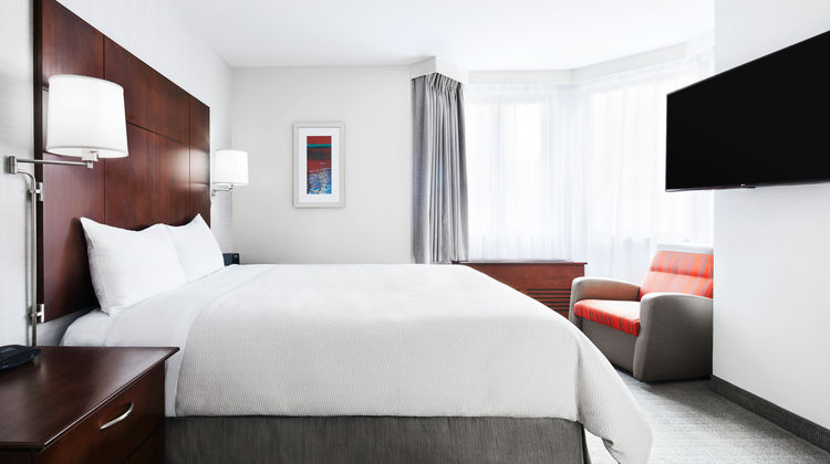 Club Quarters in San Francisco Suite