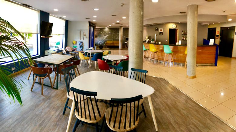 <b>Holiday Inn Express San Sebastian Reyes Lobby</b>. Images powered by <a href="https://www.leonardoworldwide.com/" title="Leonardo Worldwide" target="_blank">Leonardo</a>.