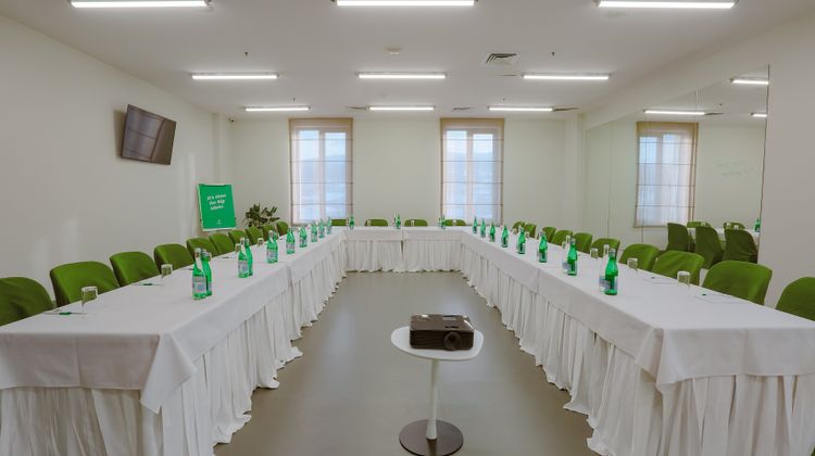 Holiday Inn Telavi Meeting