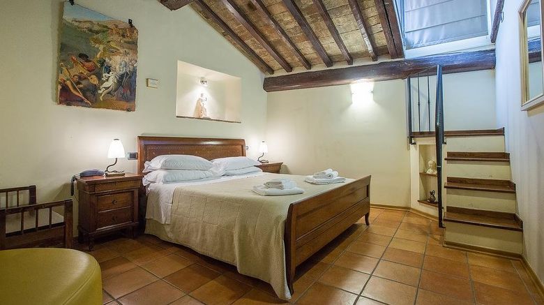 <b>Hotel Centrale Room</b>. Images powered by <a href="https://www.leonardoworldwide.com/" title="Leonardo Worldwide" target="_blank">Leonardo</a>.