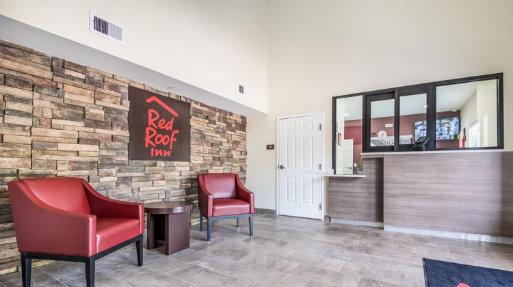 Red Roof Inn Baytown Lobby