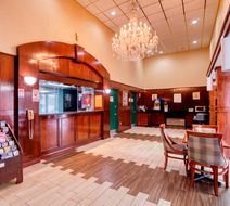 Red Carpet Inn Lobby