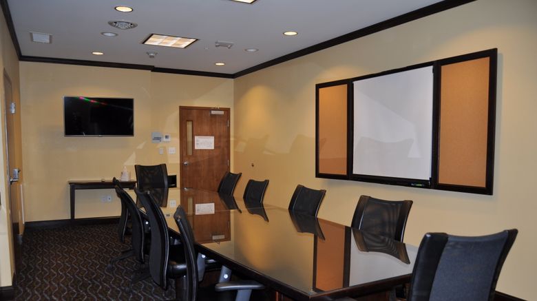 <b>Holiday Inn Express & Suites Lebanon Meeting</b>. Images powered by <a href="https://www.leonardoworldwide.com/" title="Leonardo Worldwide" target="_blank">Leonardo</a>.
