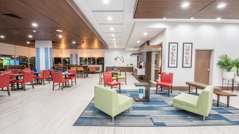 <b>Holiday Inn Express & Suites Westchase Lobby</b>. Images powered by <a href="https://www.leonardoworldwide.com/" title="Leonardo Worldwide" target="_blank">Leonardo</a>.