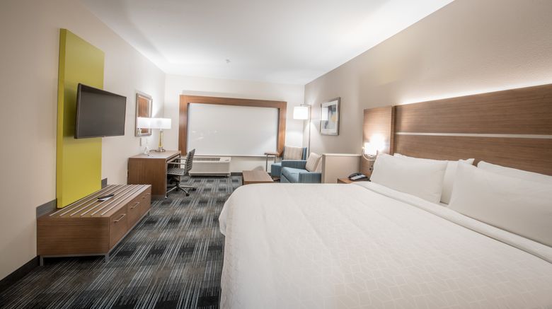 <b>Holiday Inn Express & Suites Westchase Suite</b>. Images powered by <a href="https://www.leonardoworldwide.com/" title="Leonardo Worldwide" target="_blank">Leonardo</a>.