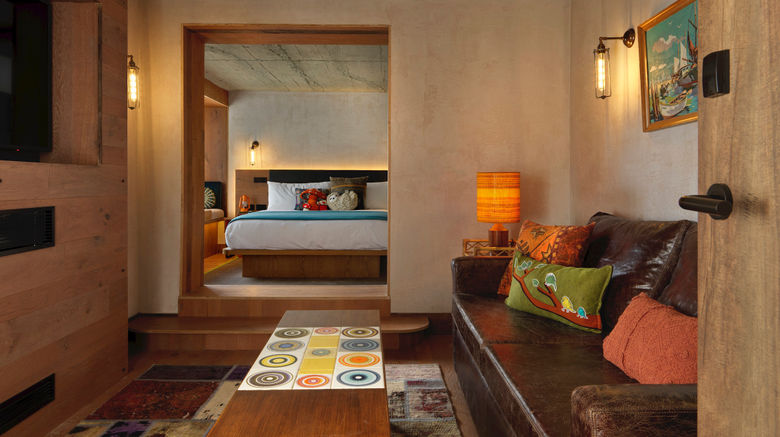 <b>Treehouse Hotel London Suite</b>. Images powered by <a href="https://www.leonardoworldwide.com/" title="Leonardo Worldwide" target="_blank">Leonardo</a>.