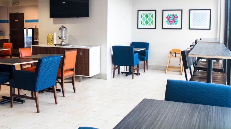 Holiday Inn Express Restaurant