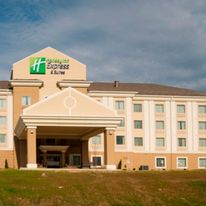 Holiday Inn Express & Suites Morrilton